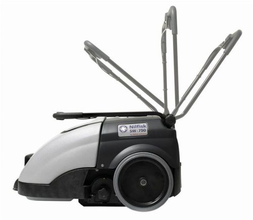 картинка Подметальная машина Nilfisk SW 750 фото 6 картинка Подметальная машина Nilfisk SW 750 фото 6