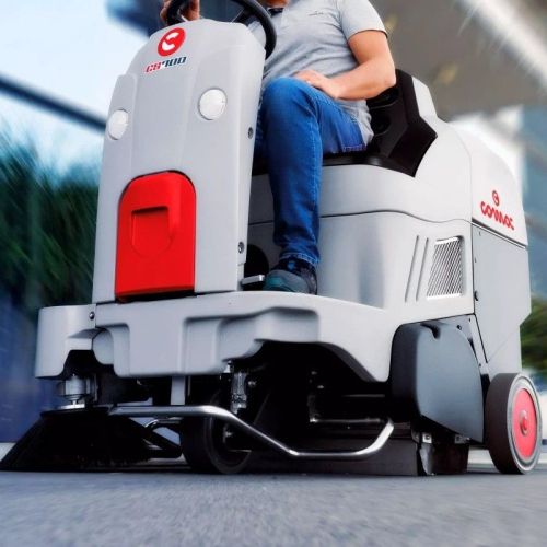 картинка Подметальная машина Comac CS 700 B фото 6 картинка Подметальная машина Comac CS 700 B фото 6